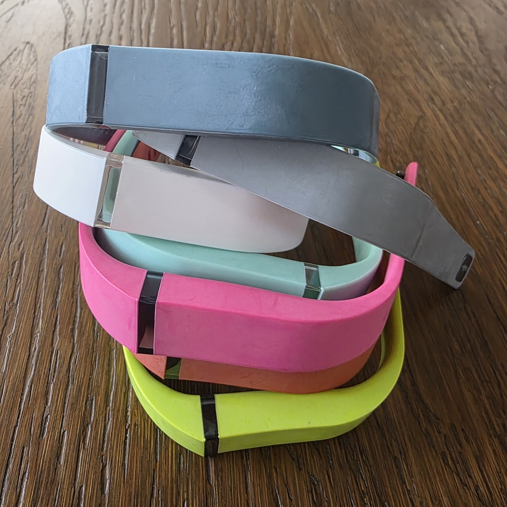 Set of‎ 7 Fitbit Flex Wireless Activity and Sleep Tracker Wristbands No Charger